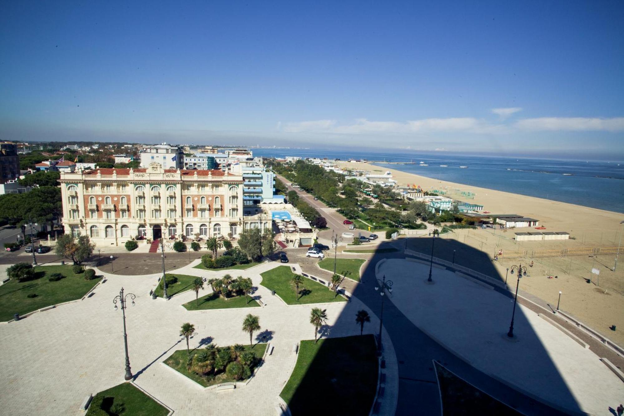 Grand Hotel Cesenatico Exterior foto
